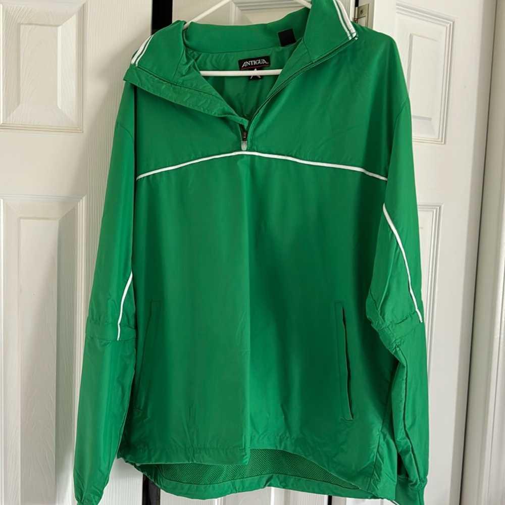 Antigua men’s size medium golf pull over quarter zip